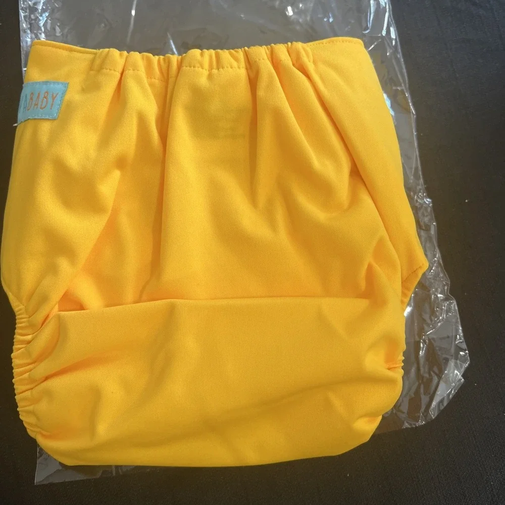 I Pair Alva Baby Cloth Diapers With 2 Microfiber Inserts NIP
